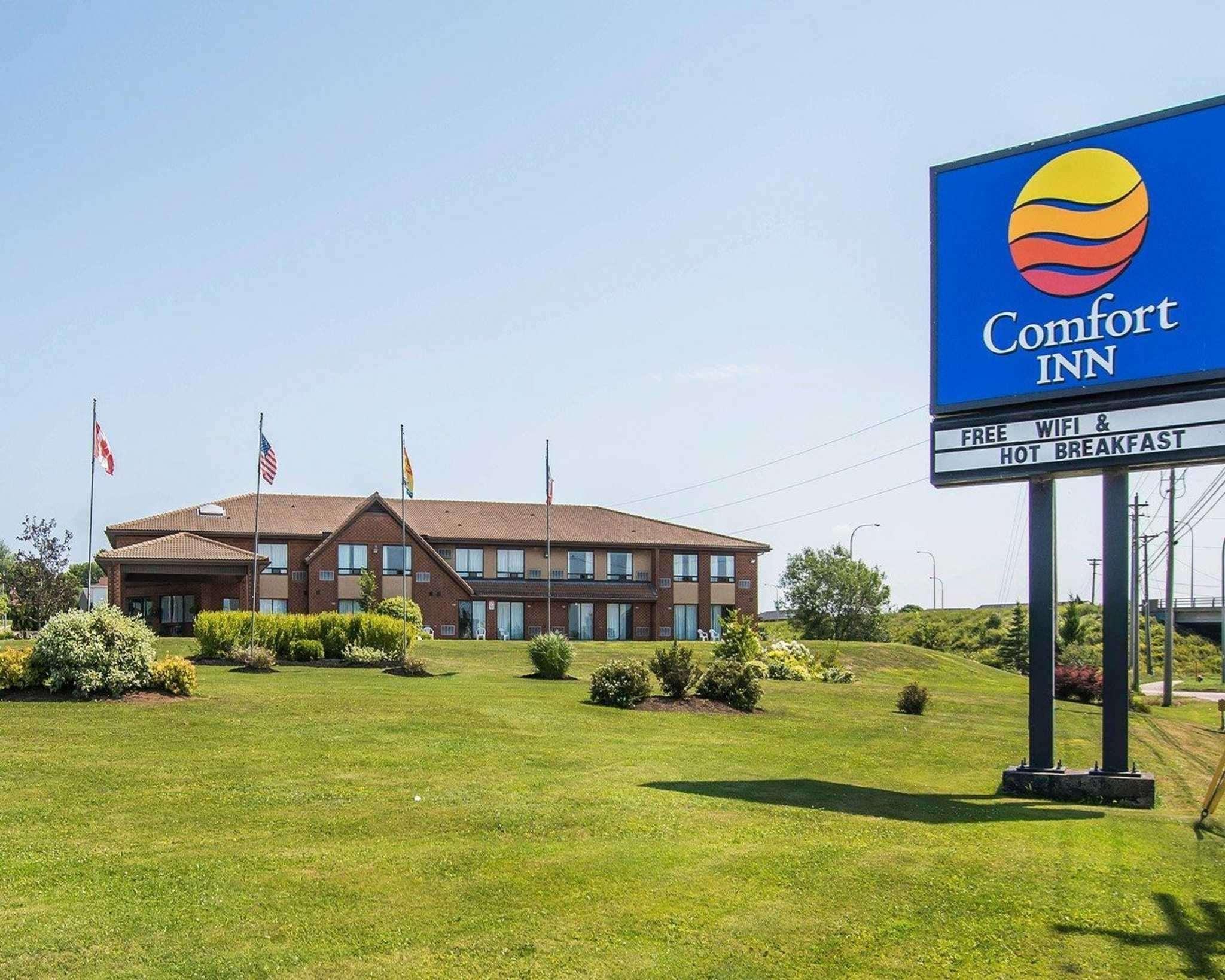 Comfort Inn East Монктон Экстерьер фото