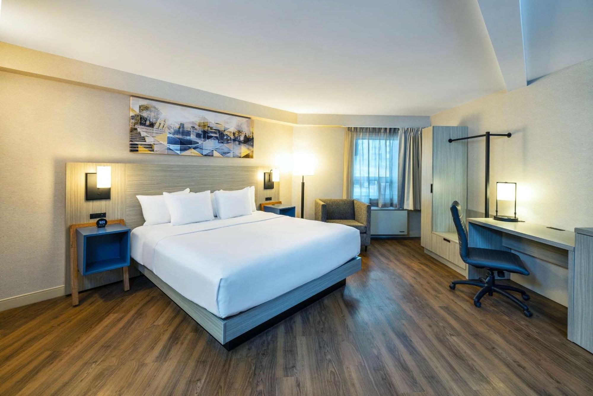 Comfort Inn East Монктон Экстерьер фото